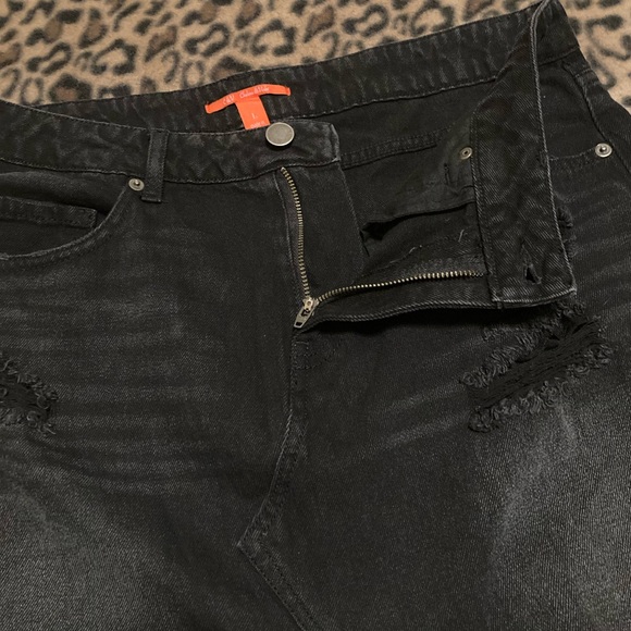 2 for $25 Chelsea & Violet Black Denim Skirt Women’s Size L Blk Denim Mini Skirt - Picture 2 of 11